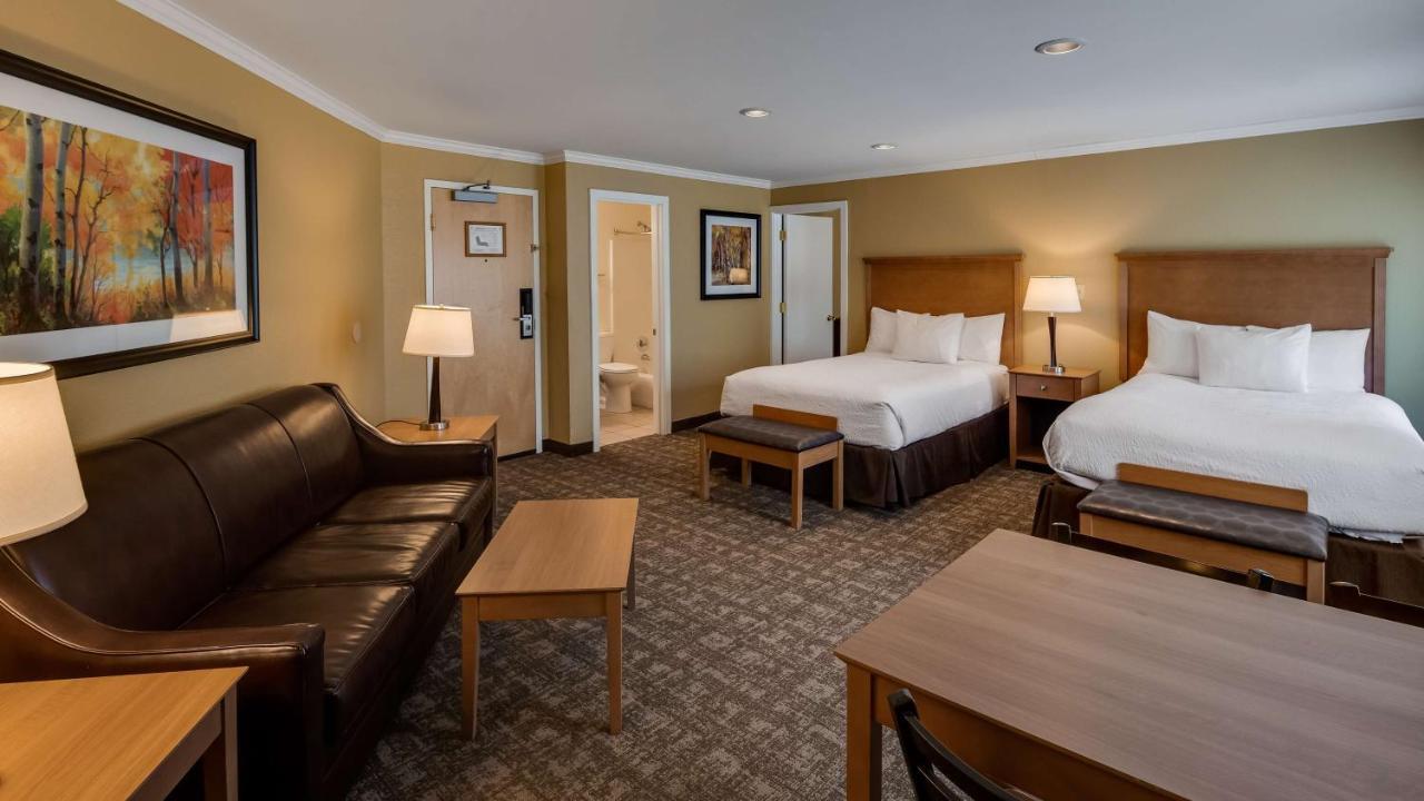 Best Western Plus Windjammer Inn & Conference Center Burlington Kültér fotó