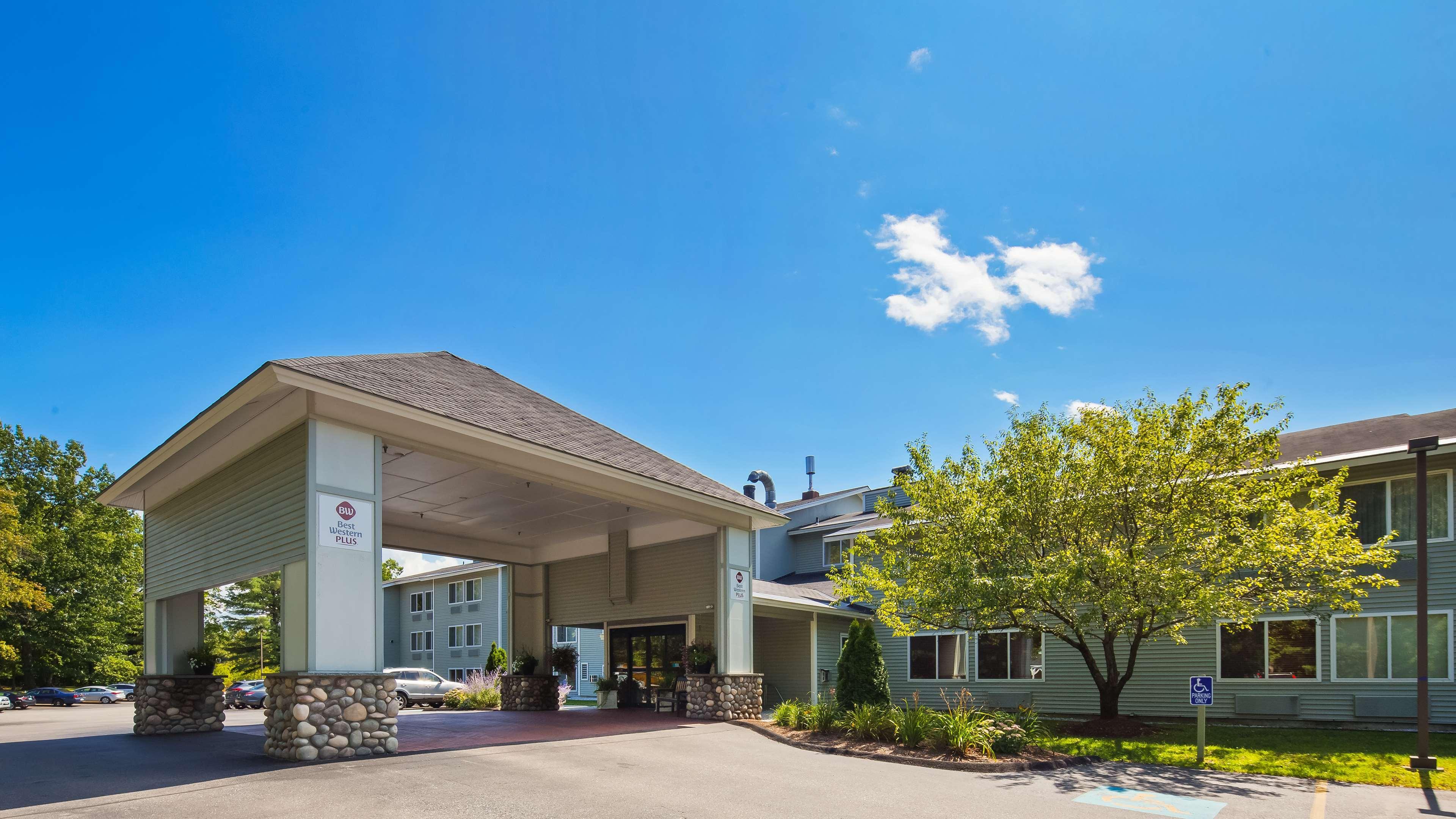 Best Western Plus Windjammer Inn & Conference Center Burlington Kültér fotó