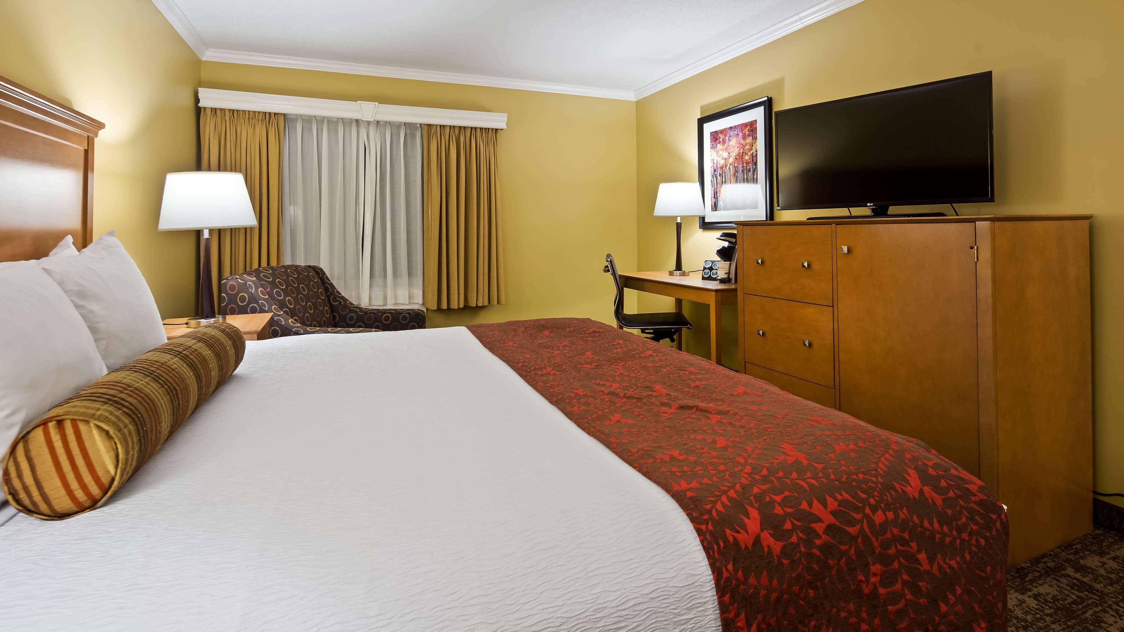 Best Western Plus Windjammer Inn & Conference Center Burlington Kültér fotó