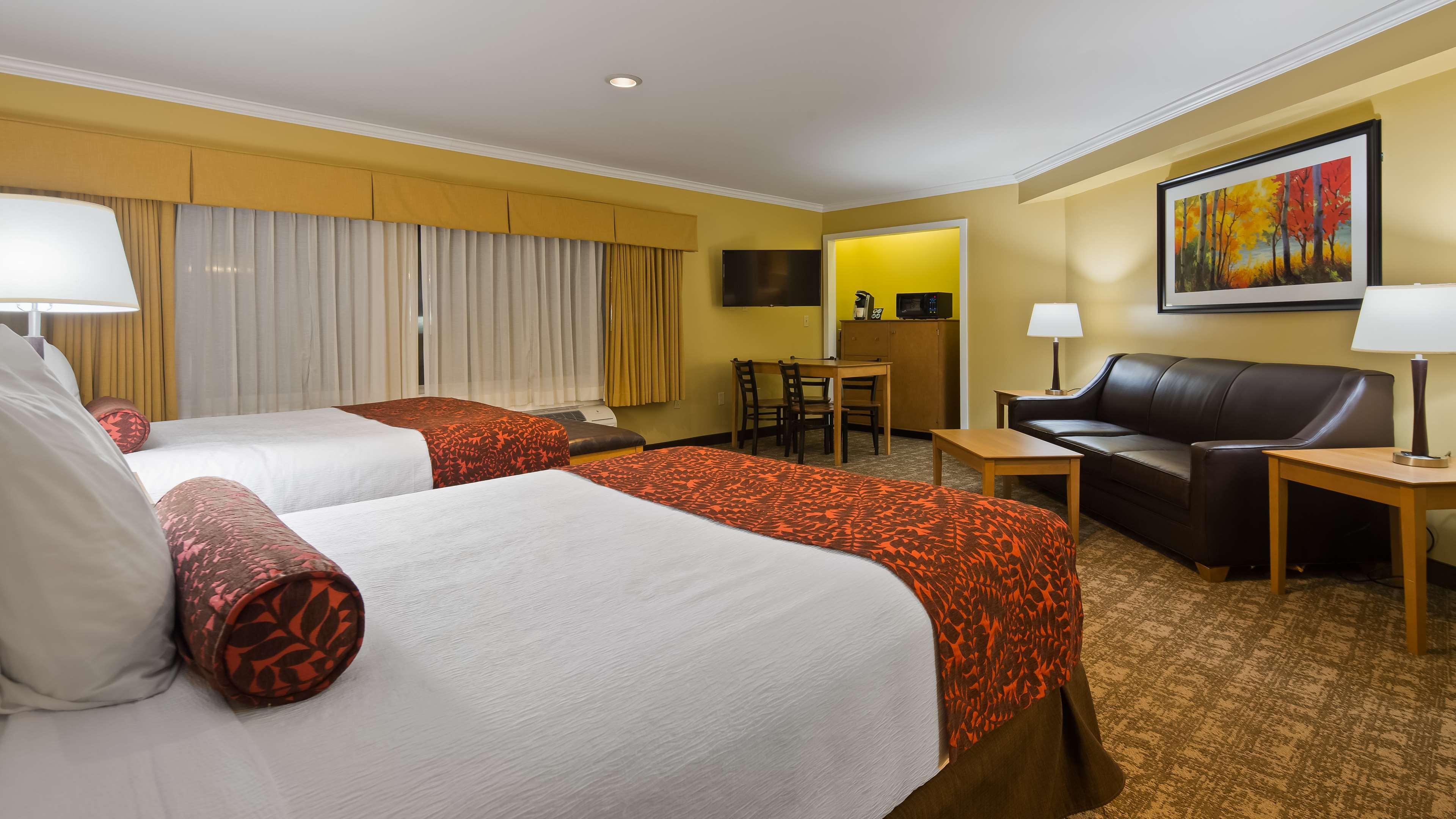 Best Western Plus Windjammer Inn & Conference Center Burlington Kültér fotó