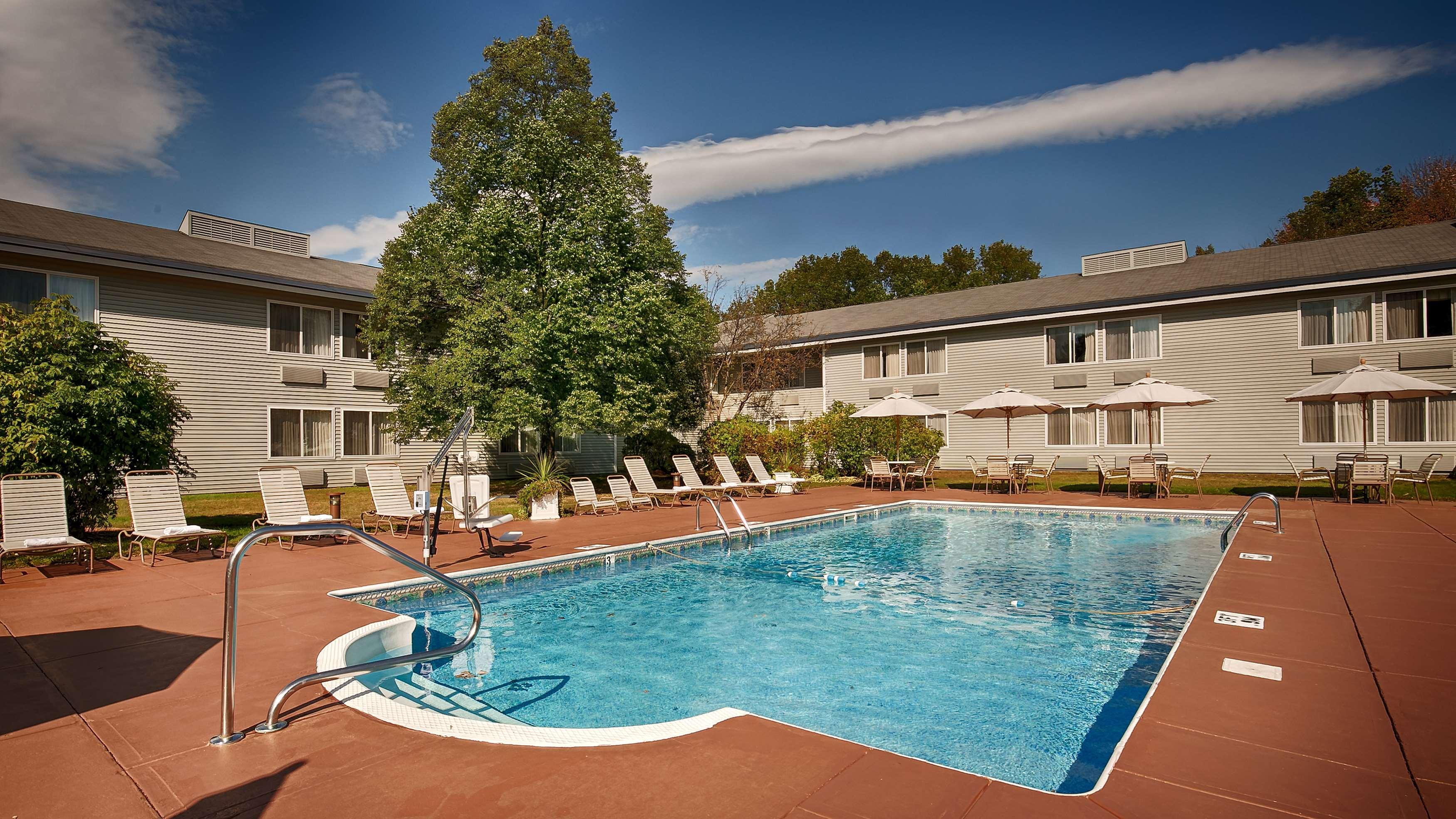 Best Western Plus Windjammer Inn & Conference Center Burlington Kültér fotó
