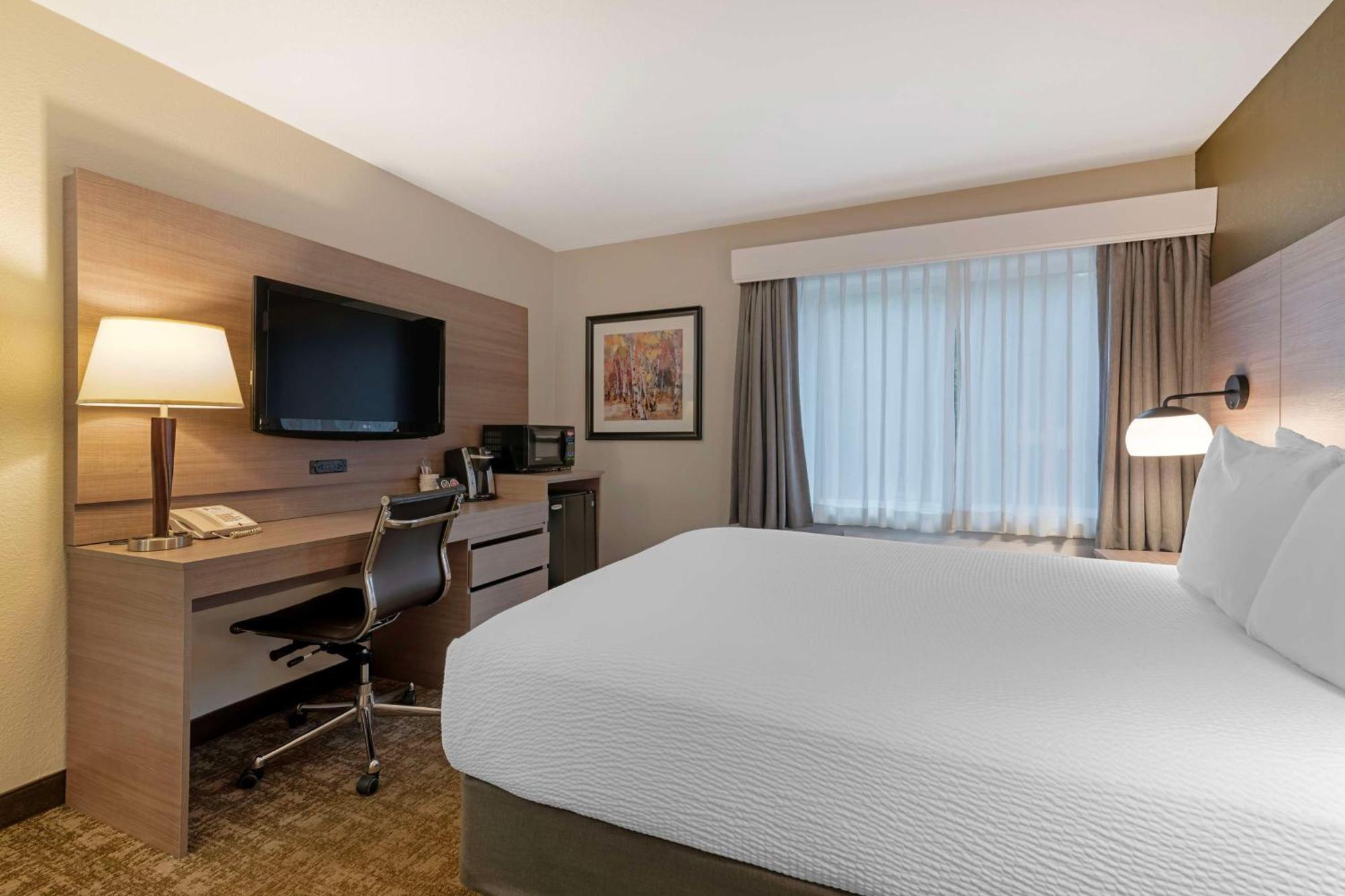 Best Western Plus Windjammer Inn & Conference Center Burlington Kültér fotó