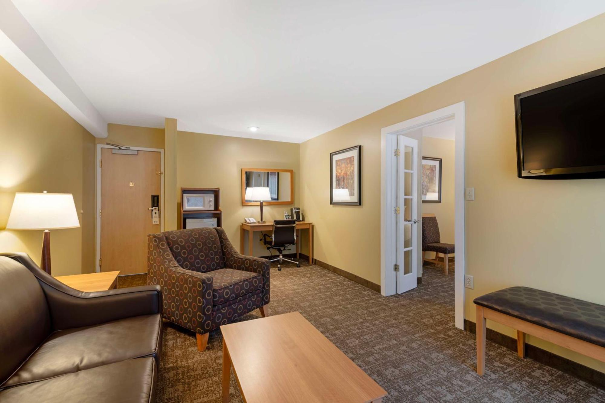 Best Western Plus Windjammer Inn & Conference Center Burlington Kültér fotó