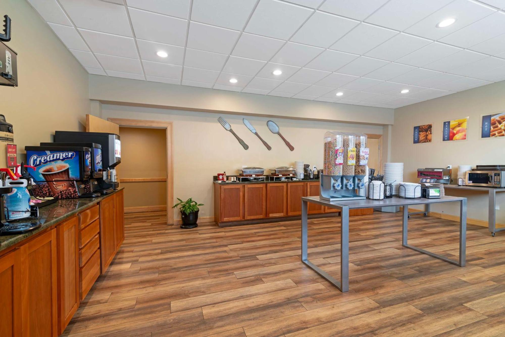 Best Western Plus Windjammer Inn & Conference Center Burlington Kültér fotó